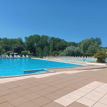 아파트 Le Goeland 2 Pieces Avec Terrasse, 2 Adultes, 1 Enfant, N'Est Pas Adapte Pour Les Moins De 3 Ans Et Plus De 12 Ans *